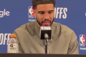 然后赢了32分！塔图姆：76人不是普通的七号种子，他们充满天赋